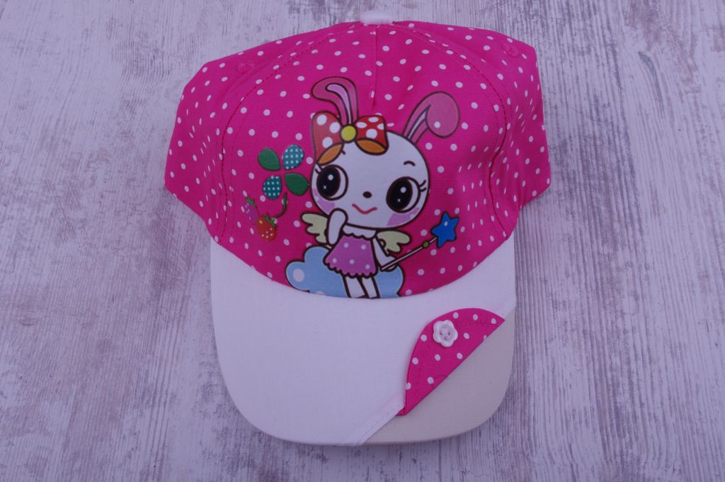 Шапка с козирка